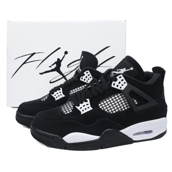 Jordan Other - Jordan 4 “White Thunder”